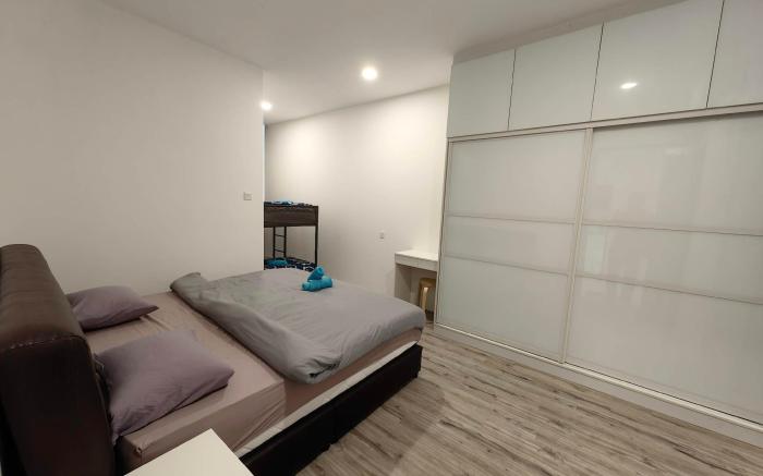 Kuching AEON Mall The PODIUM  HomeStay D195 @ 8PAX