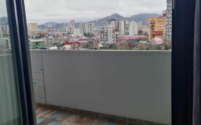black sea tower apartment batumi