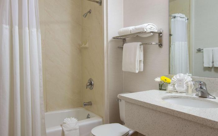 Safari Inn, a Coast Hotel