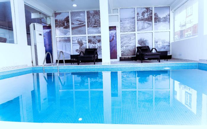 247 Luxury Apartment