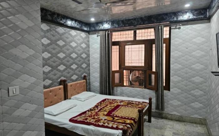 Subhadra guest house 