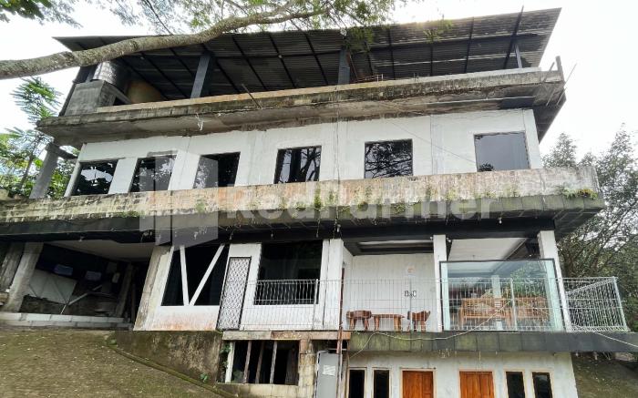 Villa A2 Trawas RedPartner