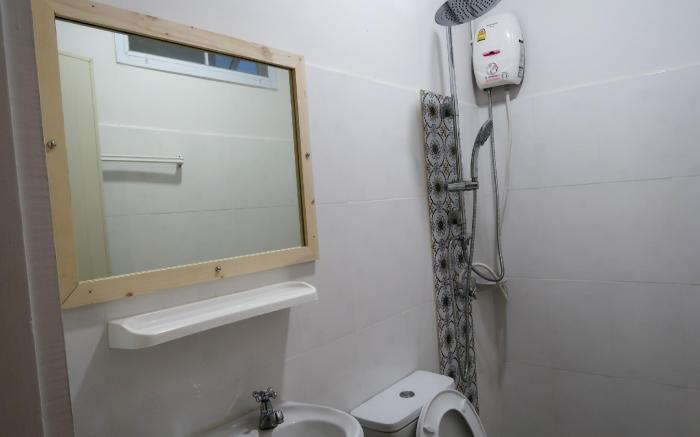 Baan URT Suratthani Airport Hotel