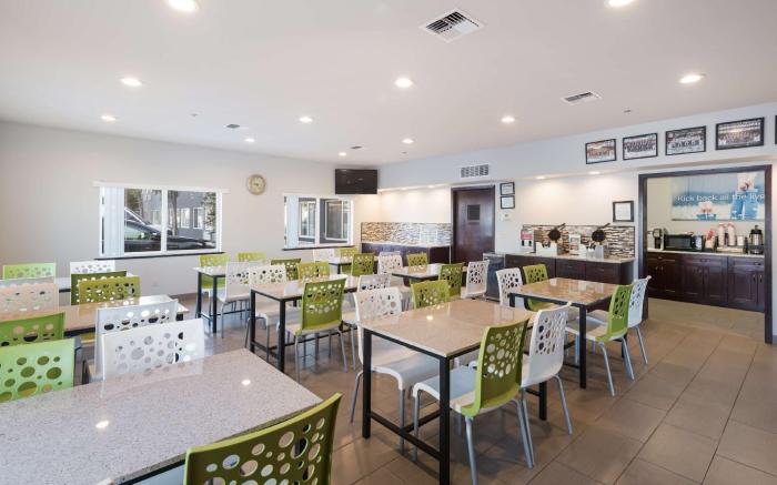 Red Lion Inn and Suites Kennewick Tri-Cities