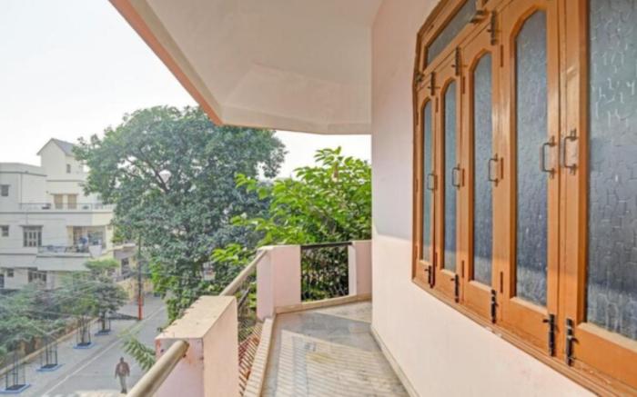 Baba Paying Guest House By GRB