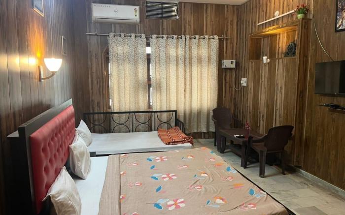 Baba Paying Guest House By GRB