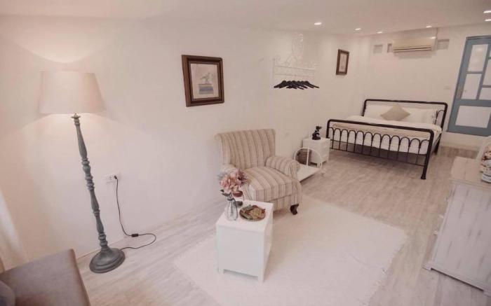 Vintage Room in Old Quarter/3 mins to HoanKiemLake