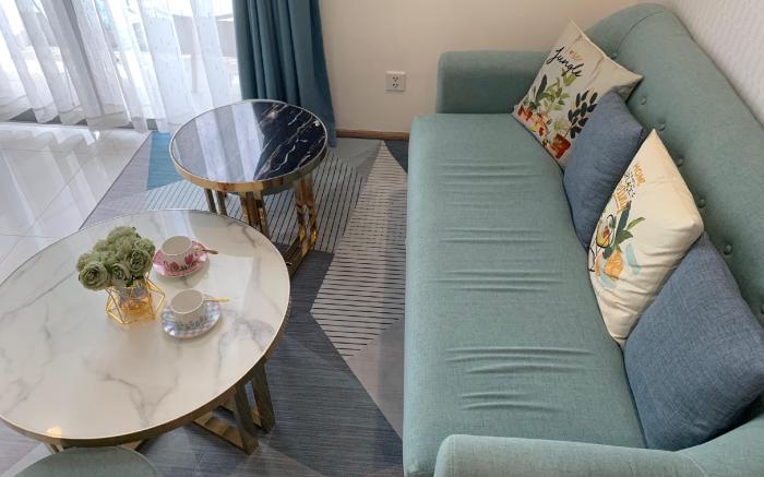 Vinhomes Central/Landmark 81/ Free Airport Pickup