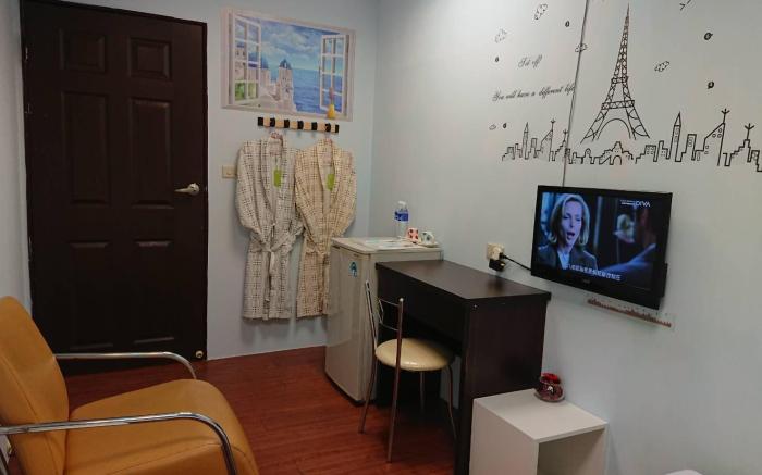 Big Bear Accommodation(we provide Tourist Charter)