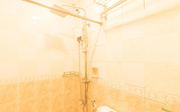 RedDoorz @ Emperor Manila Boutique Hotel