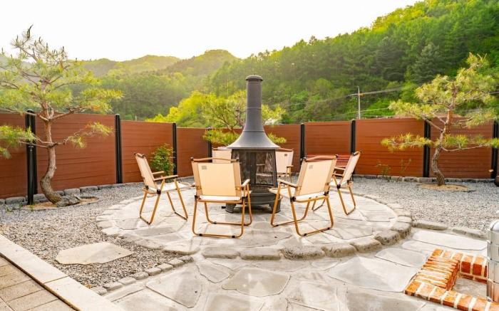 Chuncheon Private House Small House in the Forest 2