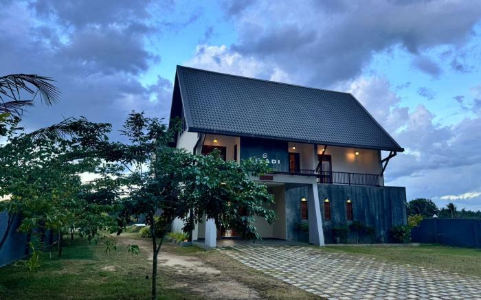 Liyadi Villa Addalaichenai