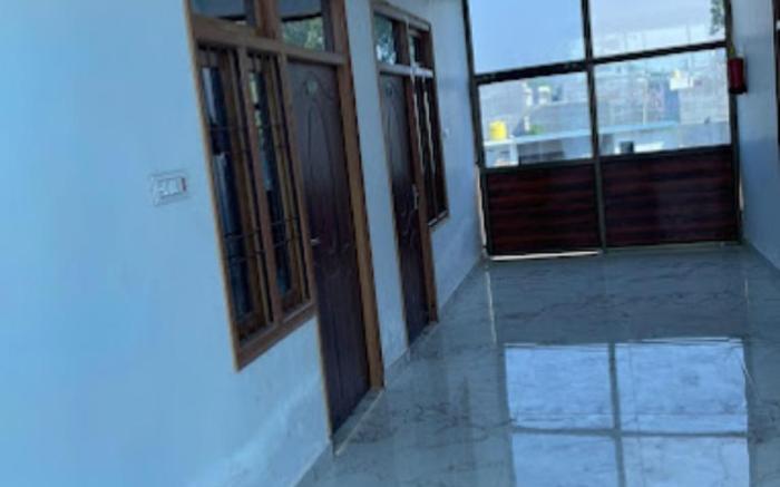 Goroomgo Ayodhya Dham Guest House Near Ram Mandir Ayodhya