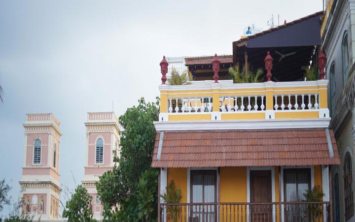 La Plage SeaView Suites