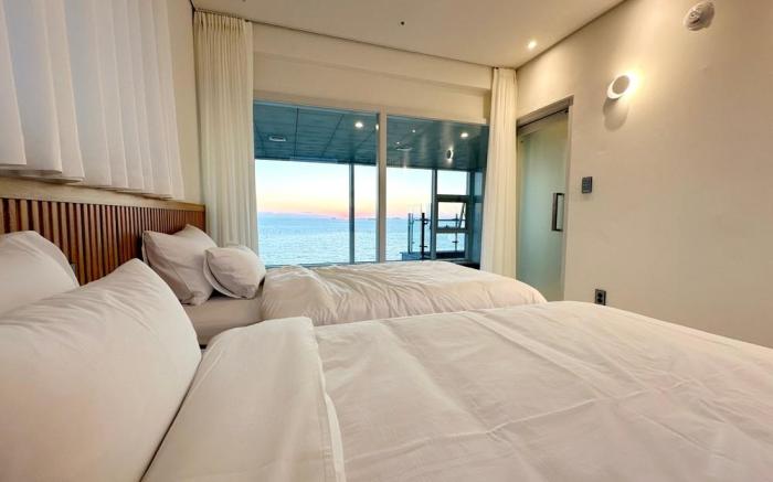 Boryeong I-Ocean Pool Villa