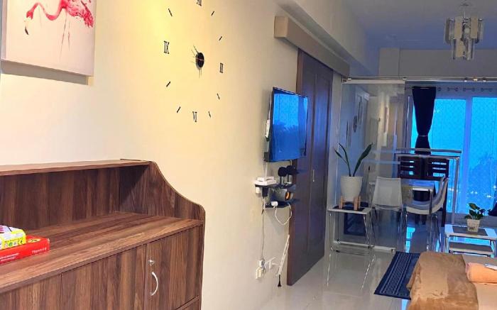 The JQ Suites @ SMDC Wind w/ Taal View