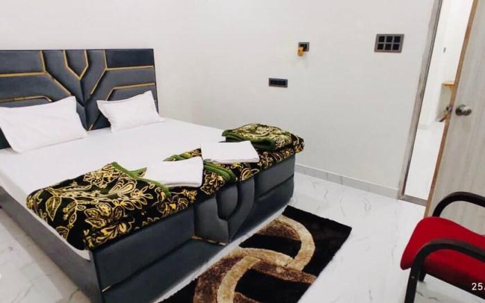 One BHK Suite- 202@ Kanti Villa -MahaShiva Retreat