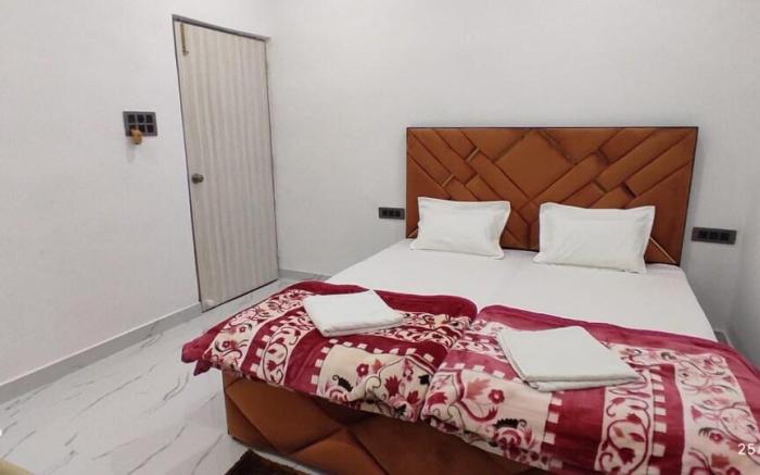 One BHK Suite -204@ Kanti Villa -MahaShiva Retreat
