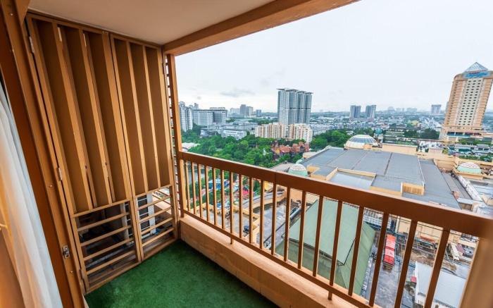 Balcony Lagoon View 2-6pax Homestay @Resort Suites