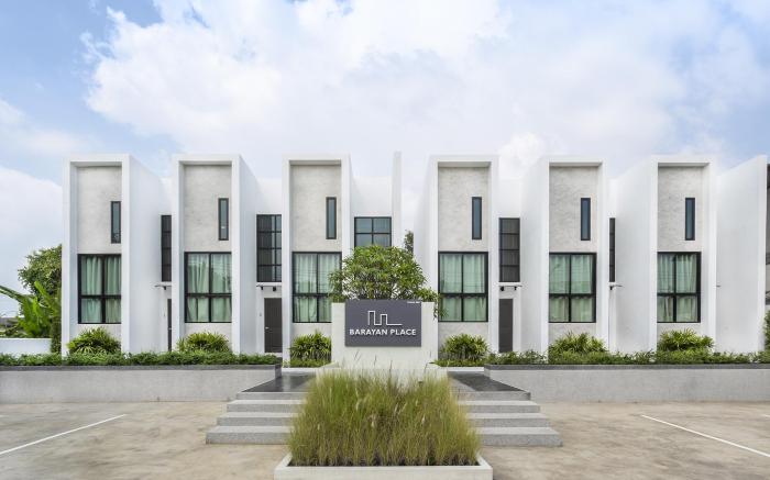 Barayan Place