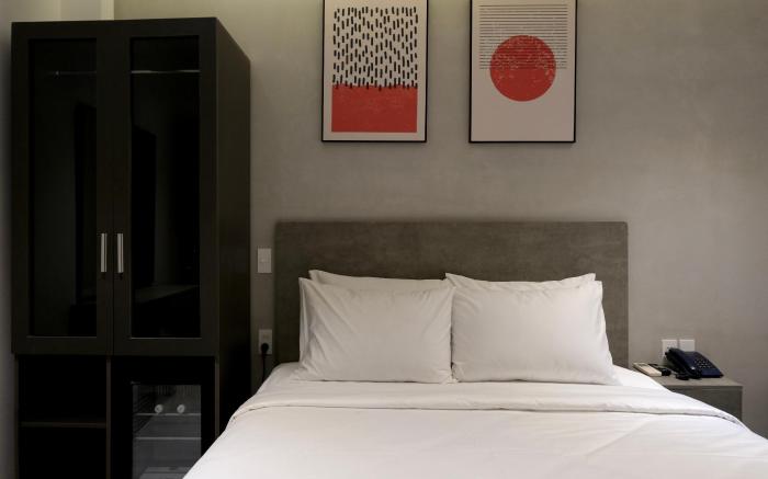 Nicecy Hotel - 218 Le Thanh Ton Street