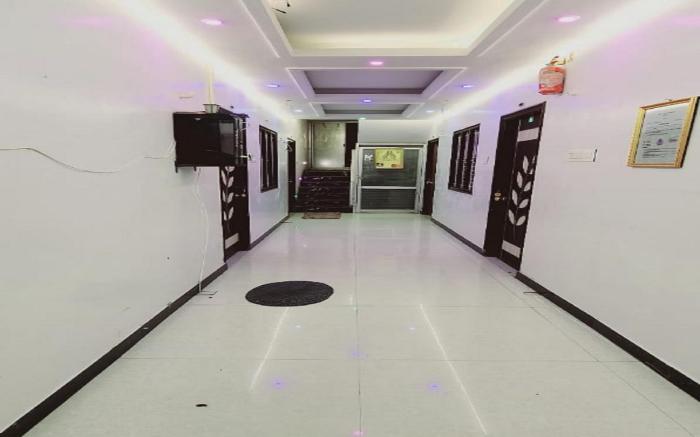 Minnal Residency Thirunallar