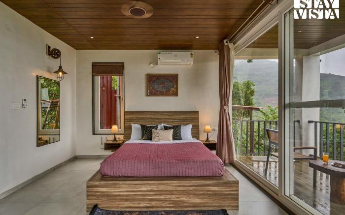 StayVista at Waterfront Villa