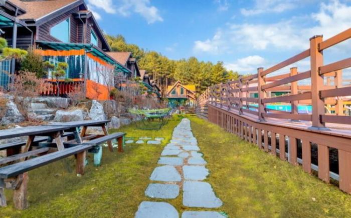 Gapyeong SNJ Pension