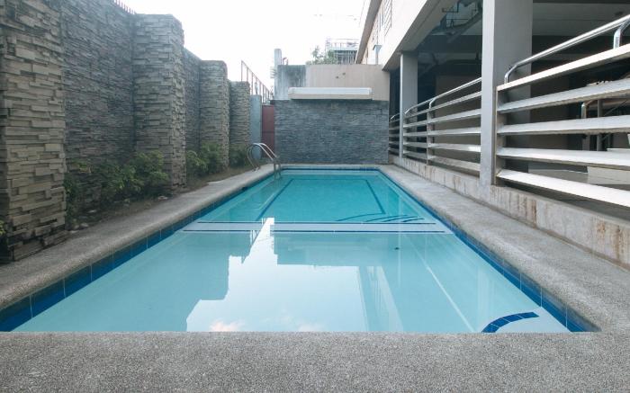 RedDoorz @ Grand Apartelle Hernan Cortes Cebu