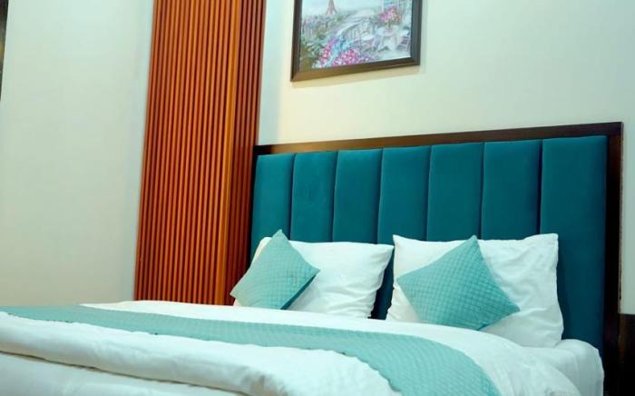 Hotel Modern Palace 