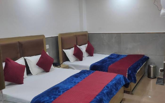 Hotel Sheeri Inn