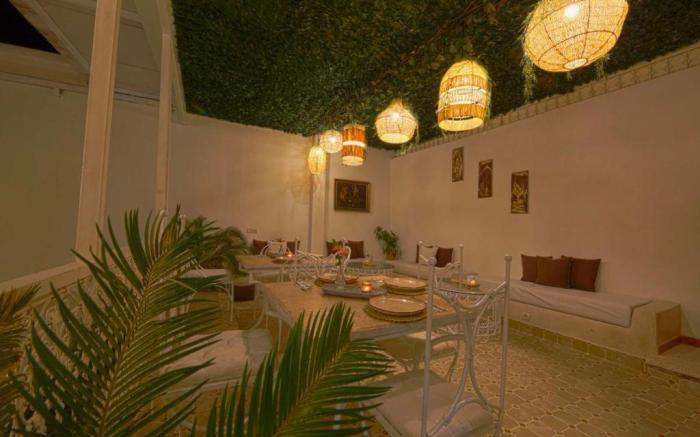 Riad Oum H&N 