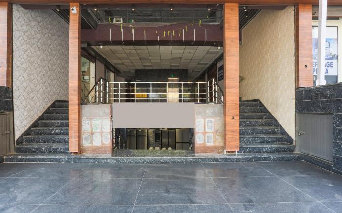 Super Townhouse Oak Hisar