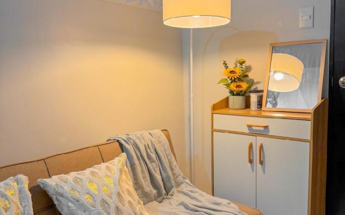 Aesthetic Condo | 2BR | 6 pax | Netflix & Wifi
