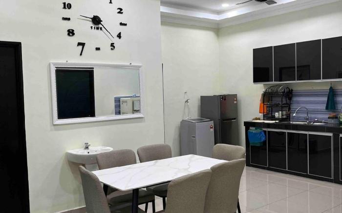 CozyInn Homestay Durian Tunggal