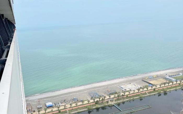 Orbi City sea view 43.53