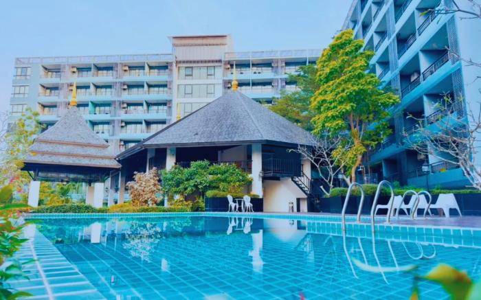 Baan Bangsarey Hotels