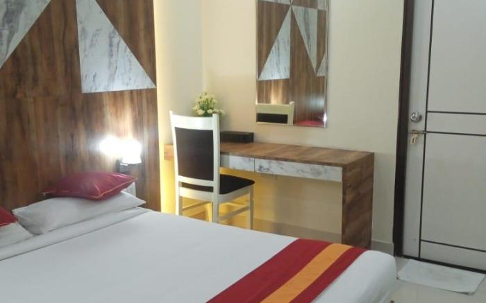 Ishwerya Suites