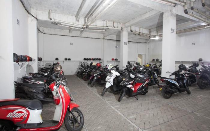 RedDoorz @ K23 Rungkut Madya 