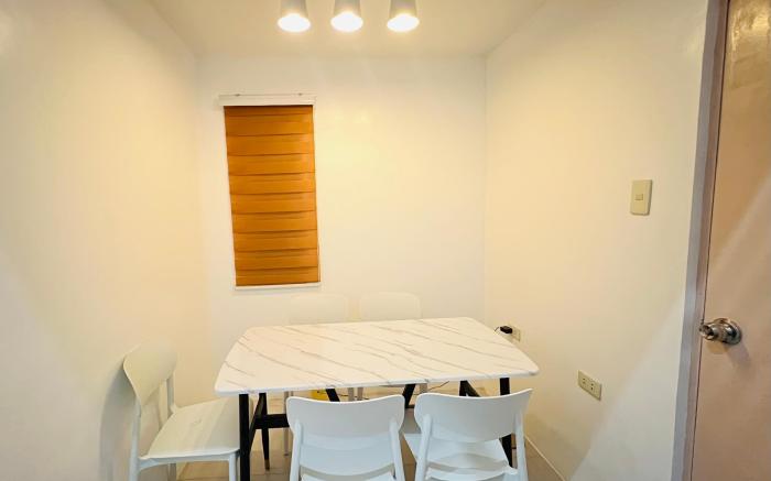 Whole House 2br  Big parking at Cabuyao Laguna