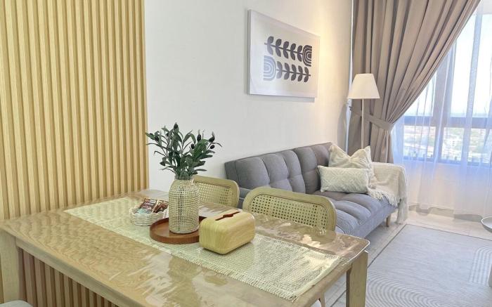 Netflix Two Bedroom Troika Kota Bharu Homestay 198