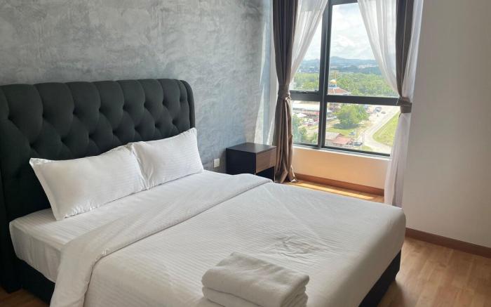 Modern 2 bedroom seaview @ Imperium Residence
