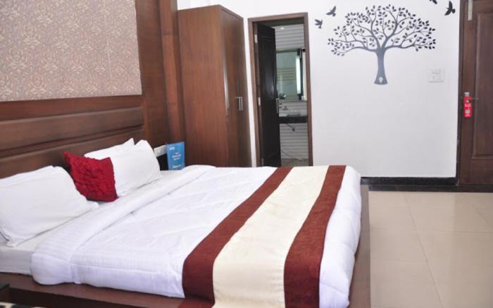 Goroomgo Namaskar Amritsar