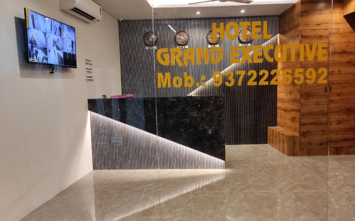 Hotel Grand Executive 