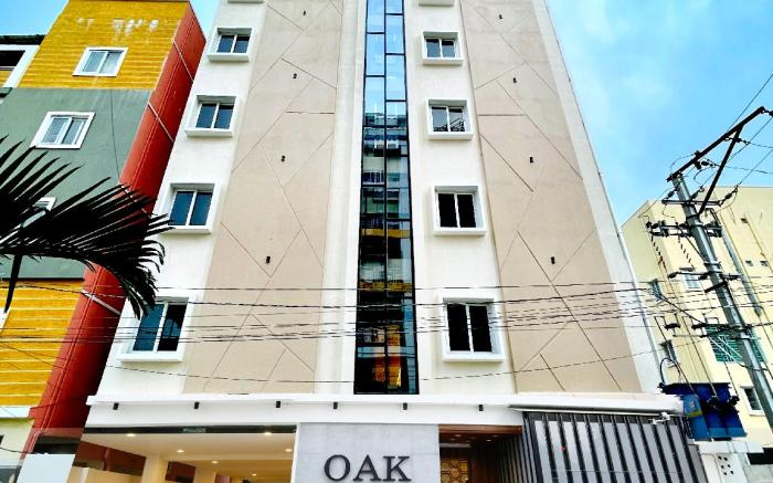 Oak Business Hotel