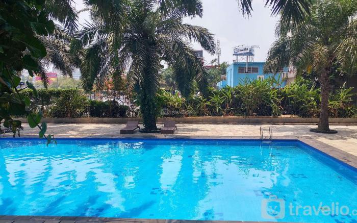 Relaxing 2BR Mutiara Bekasi Apartment By Travelio