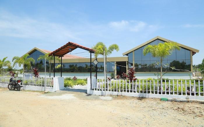 Nandi Farm Resort & Hotel