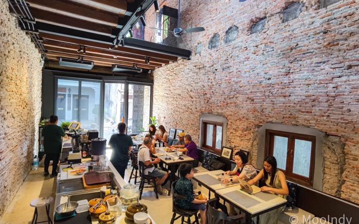 KLUENNGAM Cafe & Stay