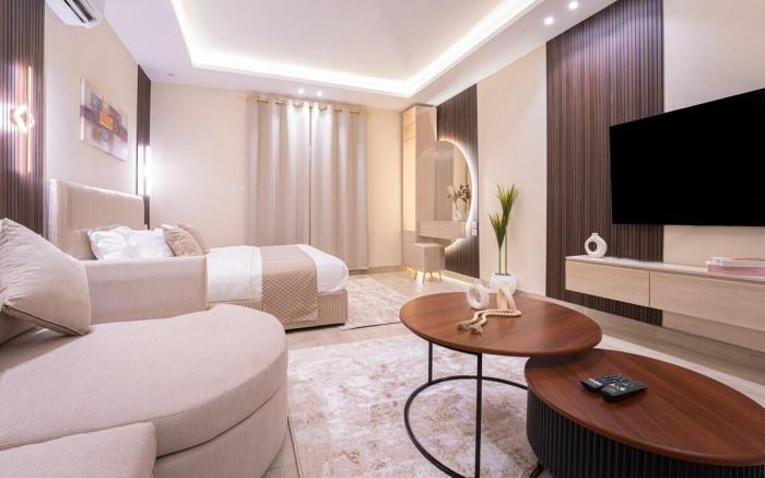 Luxury Studio with Smart Entry A-8