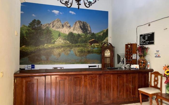 OYO Hotel Real De Cortes